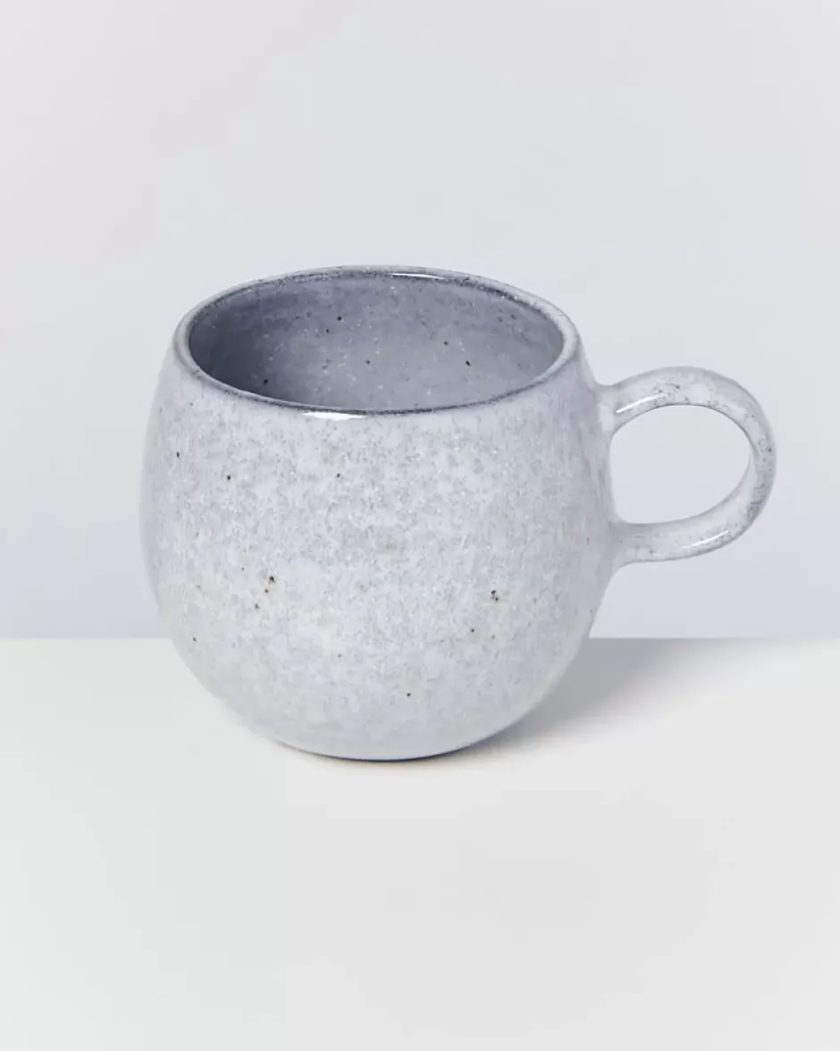 Mae Tasse Gros Grau^Motel a Miio